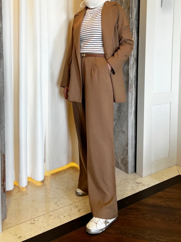 Estel Takım Camel