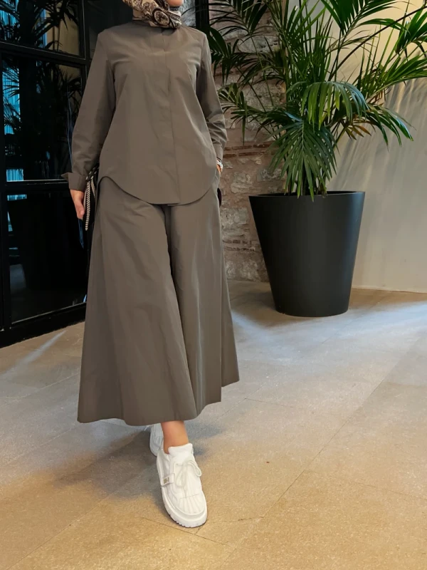 Pia Takım Haki