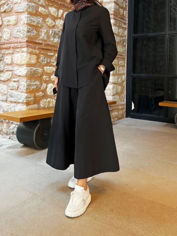 Pia Takım Siyah